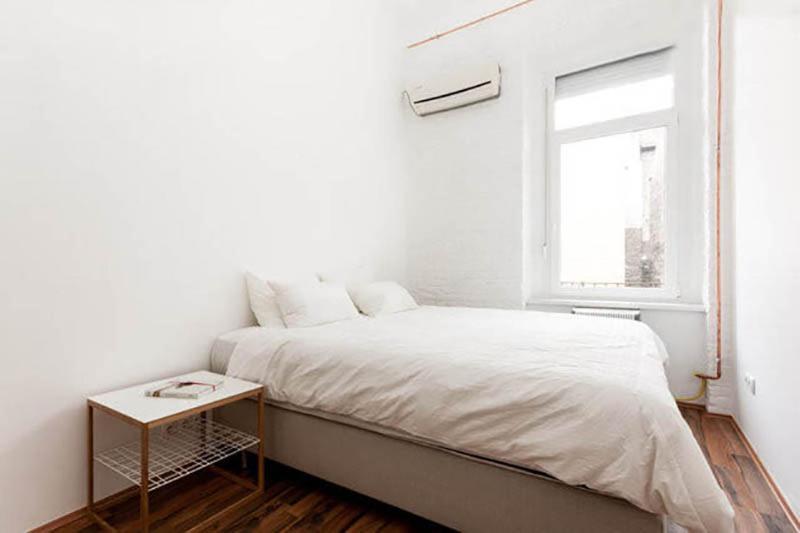 Loft Style Apartment In Hipster Area Budapest Eksteriør bilde