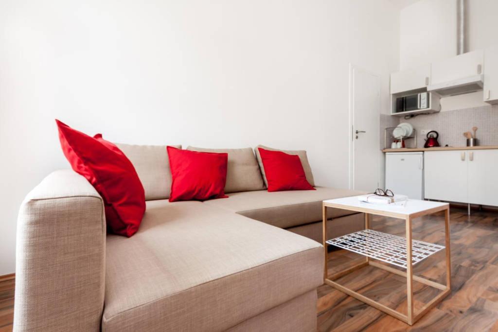 Loft Style Apartment In Hipster Area Budapest Eksteriør bilde
